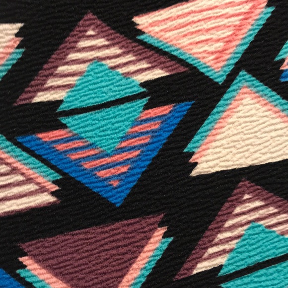 Lularoe Cassie Pencil Skirt, Large, geometric - Picture 2 of 3
